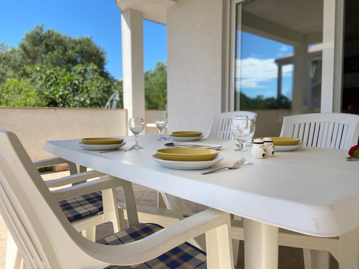 Apartments Pijaza Banjol Екстер'єр фото
