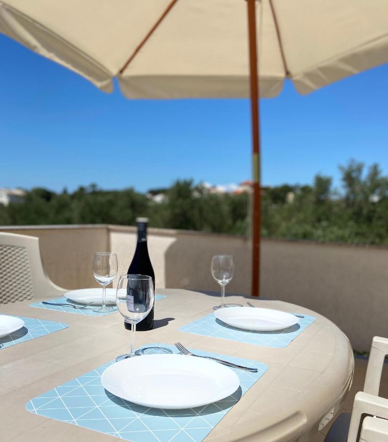 Apartments Pijaza Banjol Екстер'єр фото
