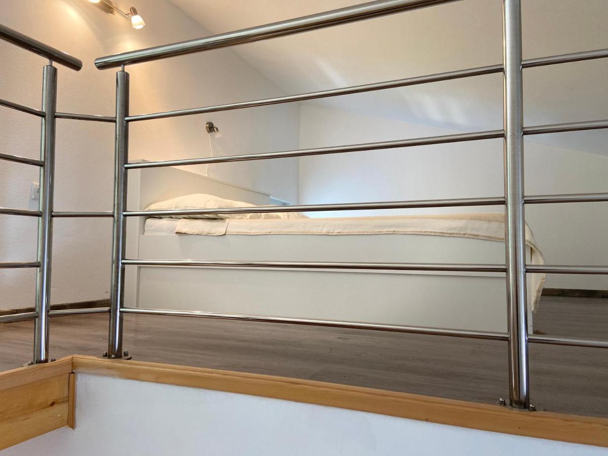 Apartments Pijaza Banjol Екстер'єр фото